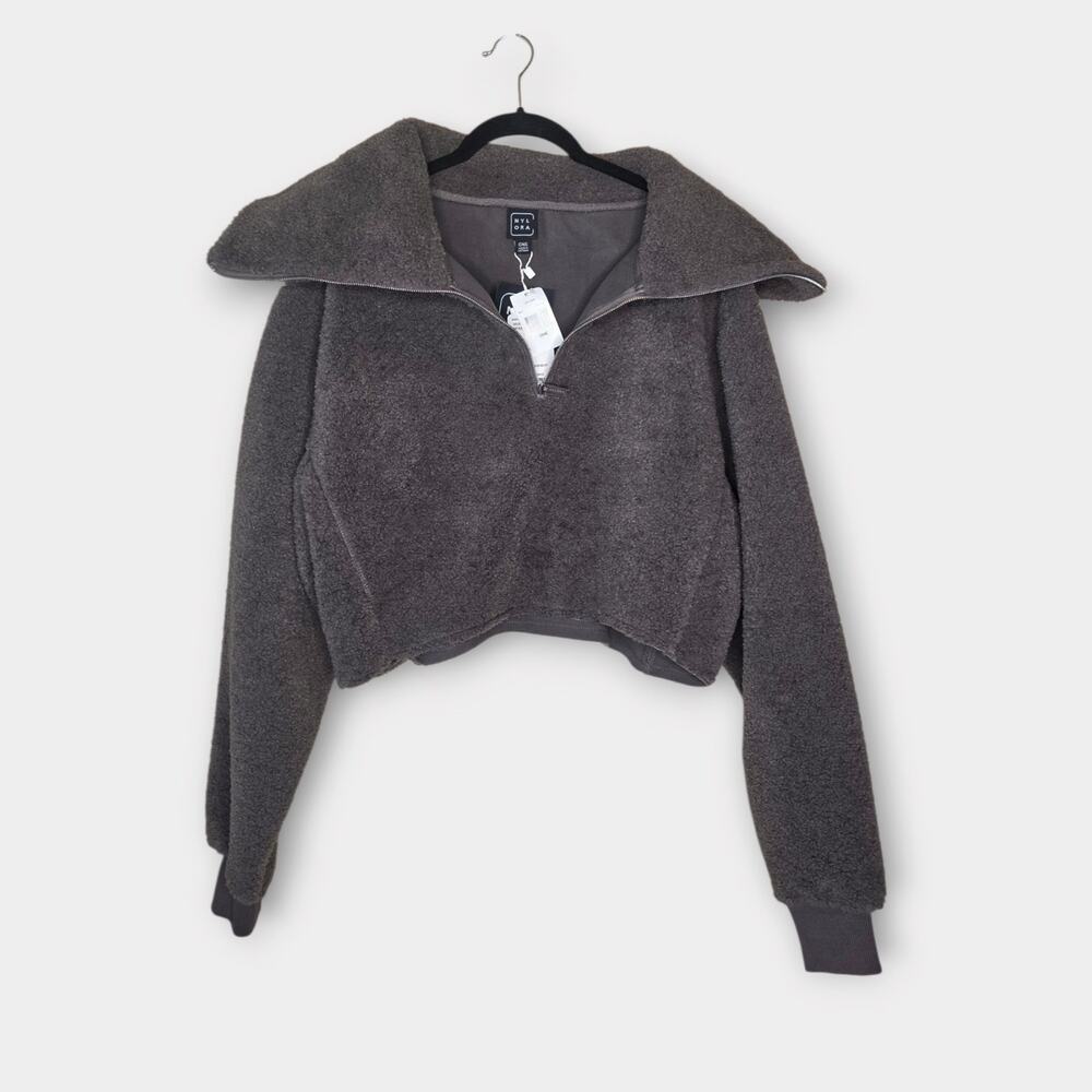 NEW Nylora Casey Fleece Pullover Top Cropped Ash Women's Medium